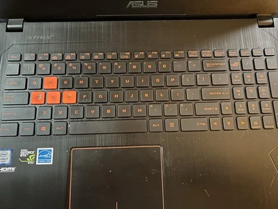 ASUS ROG GL502VT Gaming Laptop - Image 1 of 4