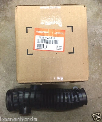 Genuine OEM Honda Pilot Air Cleaner Intake Hose Tube 2006 - 2008 4WD - Image 1 of 3