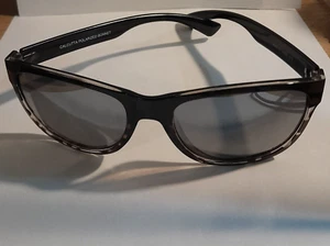 Calcutta Bonnet Polarized Sunglasses Smoke & Black Frame - Picture 1 of 7