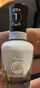 Sally Hansen Miracle Gel Nail Polish, Shade Greyfitti 799 - Picture 1 of 2
