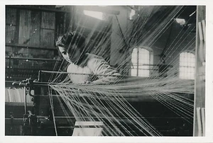 ARGENTINE c. 1952 - Manufacture de Tissus  Fileuse   - P 712 - Picture 1 of 2