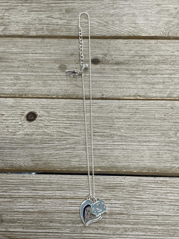 NCAA North Carolina Tar Heels “My Heart Belongs To NC” 17” Necklace Cover