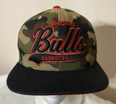 CHICAGO BULLS BALONCESTO GORRA DE BÉISBOL MITCHELL & NESS CORREA AJUSTABLE CAMUFLAJE NBA Foto 1 de 4