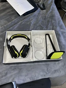 Astro Gaming A50 Wireless Headset, Stand, And Box - Picture 1 of 4