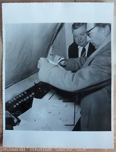 JEAN*COCTEAU*ART*PHOTO*RARE*CREATION*LITHOGRAPHIE*1959*DALI*VINTAGE*COLLECTOR* - Picture 1 of 1