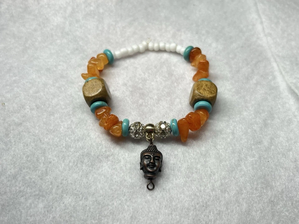 Pulsera de Cuentas Buda Cham con Hueso Azul Turquesa, Acento Naranja y Blanco Foto 1 de 1