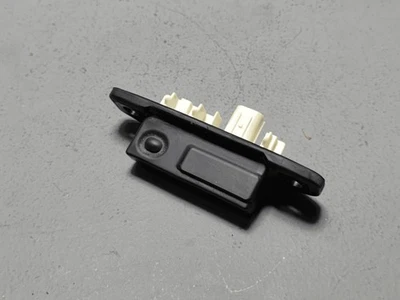 Toyota RAV4 2019-2025 puerta trasera puerta levadiza puerta trasera liberación botón interruptor abierto OEM Foto 1 de 4