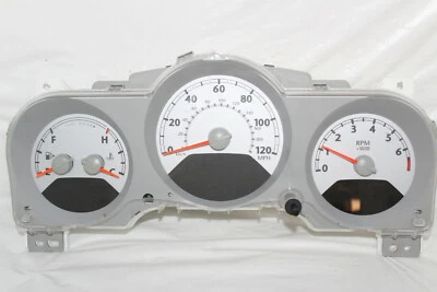 Cuadro de instrumentos velocímetro 06 07 08 PT cruiser medidores de panel 123.606 millas Foto 1 de 4