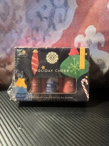 Woolzies Holiday Cheer 100% Pure Essential Oil Blends, 3 Pack, 10ml Each. - Picture 1 of 1