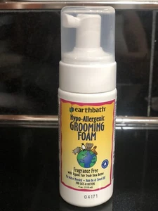 Hypo-Allergenic Waterless Grooming Foam for Cats & Kittens by EARTHBATH, 4 oz - Picture 1 of 3