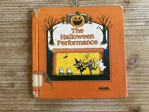 The Halloween Performance, Felicia Bond, 1987, Vintage Kids Book - Picture 1 of 5