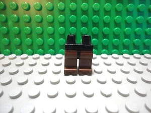 Lego mini figura 1 patas marrones con cintura negra - Imagen 1 de 1