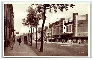 Postcard Doncaster Yorkshire Hall Gate - Picture 1 of 2