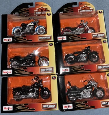 Maisto “Harley Davidson - Series 27/28” Diecast Motorcycles. 1/18. - Image 1 of 4