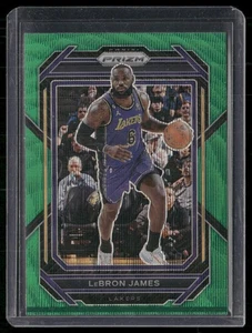 LeBron James 2022-23 Panini Prizm Prizms Green Wave #134 - Bild 1 von 2