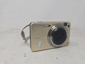 Sony Digitalkamera Cyber-shot Carl Zeiss DSC-W150 8.1MP Gold mit Akku getestet - Bild 1 von 13