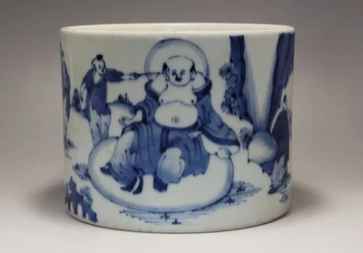 UM POTE DE PINCEL AZUL E BRANCO Tardio Ming e início Qing DYnasty Chinês Antigo - Imagem 1 de 4