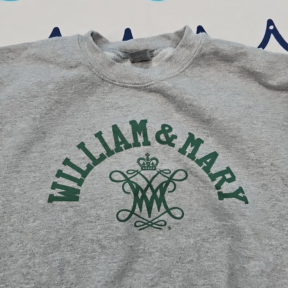 William And Mary Youth Grey Crew Neck Sweatshirt Size S - Image 1 of 4