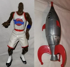 Space Jam - Marvin's Rocket and Michael Jordan Actionfigur - 1996 - Bild 1 von 11