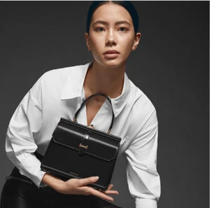 Bolso de cuero ANINE BING negro rubí NUEVO - Imagen 1 de 15