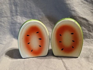Watermelon Halves Salt  & Pepper Shaker Set, 2 3/4" Tall, Unbranded - PRE-OWNED - Picture 1 of 8