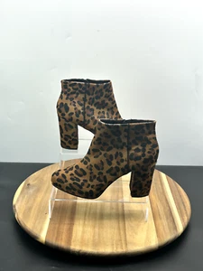 Topshop Women Ankle Boots Size 7 Leopard Print Leather Block Heel Side Zip - Picture 1 of 18