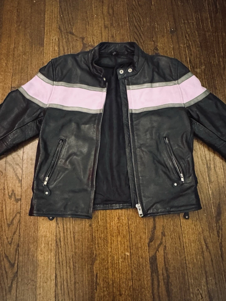 Chaqueta de moto de cuero negra años 90 vintage, talla pequeña Foto 1 de 4