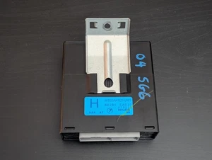 03-05 Módulo de unidad integrada Subaru Forester A/T 88281SA030 - Imagen 1 de 3