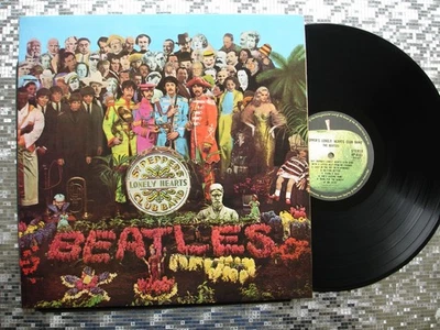 The Beatles ‎~ Sgt Pepper's Lonely Hearts Club Band ~ IMPORT  LP Apple AP 8163 Foto 1 de 4