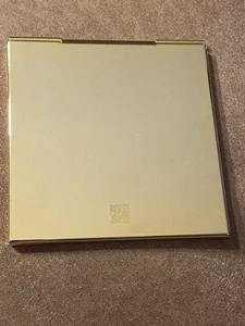 Estee Lauder Slim Mirror Compact (regular / 2x) - Picture 1 of 2