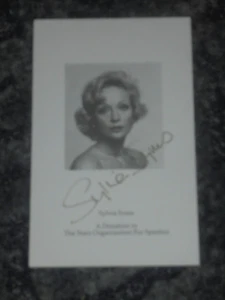 SYLVIA SYMS - EISKALT IN ALEX - KLEINE POSTKARTE FOTO SIGNIERT - (9) - Bild 1 von 1