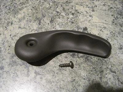 Jeep Liberty Seat recline handle Passenger Lever Black 2002-07 Foto 1 de 2