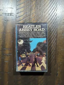 The Beatles - Abbey Road - White Apple 4XT-383 Cassette Tape- Apple Records RARE - Picture 1 of 10