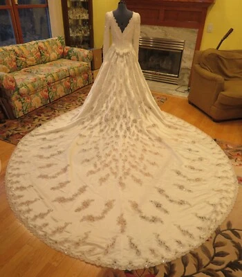 NEW Mori Lee ALENCON LACE Vintage Wedding Dress CINDERELLA Gown Train FREE SHIP - Image 1 of 4