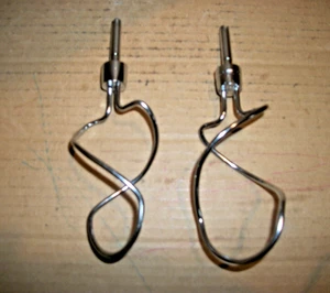 2 Vintage Sunbeam Mixmaster Mixer Replacement Beaters/Dough Hooks 1-Slot Groove - Picture 1 of 4