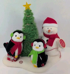 2006 Hallmark Jingle Pals Very Merry Trio Snowman Penguin Christmas Musical Tree - Picture 1 of 8