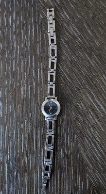 Винтажные женские часы Guess G55100L нержавеющая сталь для девочек - Изображение 1 из 3