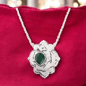 Green Onyx Gemstone 925 Sterling Silver Jewelry Handmade Statement Pendant1.29" - Picture 1 of 4