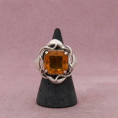 sterling silver vintage free form orange glass ring size 6 - Image 1 of 3