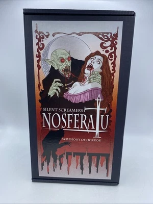 Mezco One:12 Collective Silent Screamers: Nosferatu - Edición Symphony of Horror Foto 1 de 4