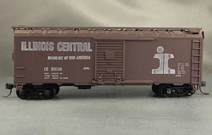 Athearn - Illinois Central - 40' Box Car + Wgt # 30130 - Picture 1 of 6