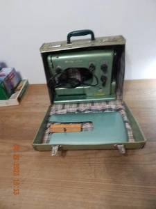 Vintage Husqvarna Viking Automatic Sewing Machine Type 21A Green Foot Pedal Case - Picture 1 of 7