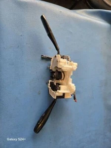 INTERRUPTOR DE COLUMNA MIRAGE 95 96 ASSM SIN CONTROL DE CRUCERO SIN TOALLITA INTERMITENTE 147172 - Imagen 1 de 3