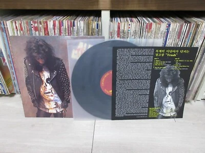 Alice Cooper - Trash 9 Tracks 1990 Korea Orig LP Insert Rare - Image 1 of 4