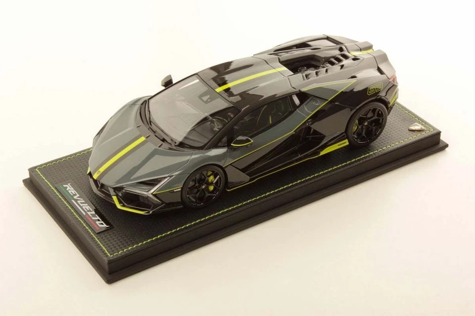 MR Collection Lamborghini Revuelto Grigio Telesto  1/18. LAMBO058SE10 - Imagen 1 de 4