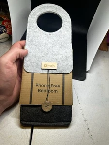 Bagby Phone Free Bedroom Phone Doorknob Holder - Picture 1 of 6