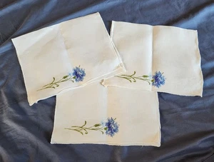 Juego De 3 Pañuelos Lápiz Labial Rectangular De Lino Botón De Soltero Floral De Colección - Imagen 1 de 10