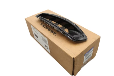 68191403AA NUEVO OEM 2013-2017 DODGE VIPER BISEL DE ENTRADA DE AIRE FIBRA DE CARBONO SRT ACR GT Foto 1 de 4