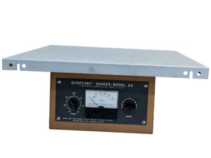 BRUNSWICK GYROTORY SHAKER MODEL:G2 with 14x14 plateau size - Bild 1 von 7