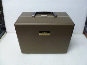 VINTAGE ARGUS SHOWMASTER 500-AZ MOVIE PROJECTOR - Picture 1 of 2